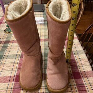 UGG Classic Tall 5815 Boots Chestnut Brown Size W7 - Australia